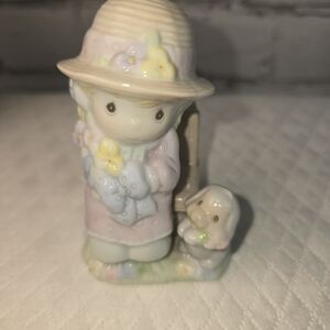 VINTAGE 1997 ENESCO PRECIOIUS MOMENTS SEASONED WITH A SMILE SALT AND PEPPER SET